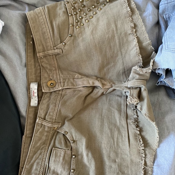 Jean short - Picture 1 of 3